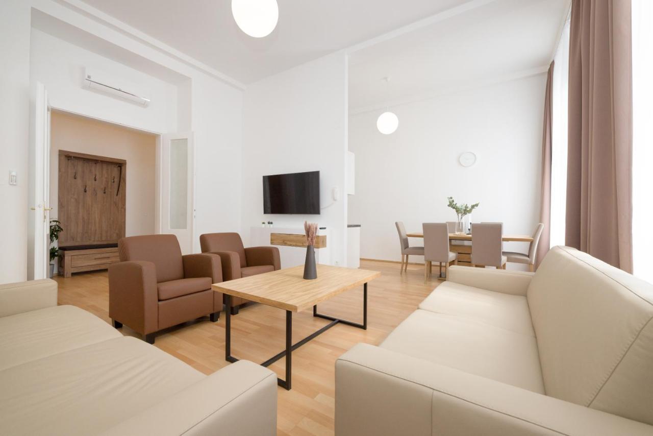 Yourapartment Center Apartment