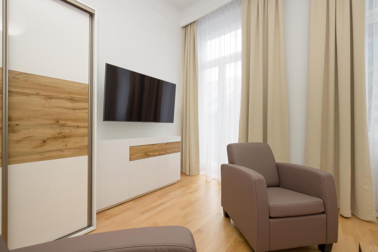 Yourapartment Center Apartment