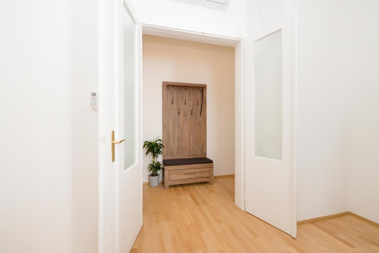 Yourapartment Center * Wien