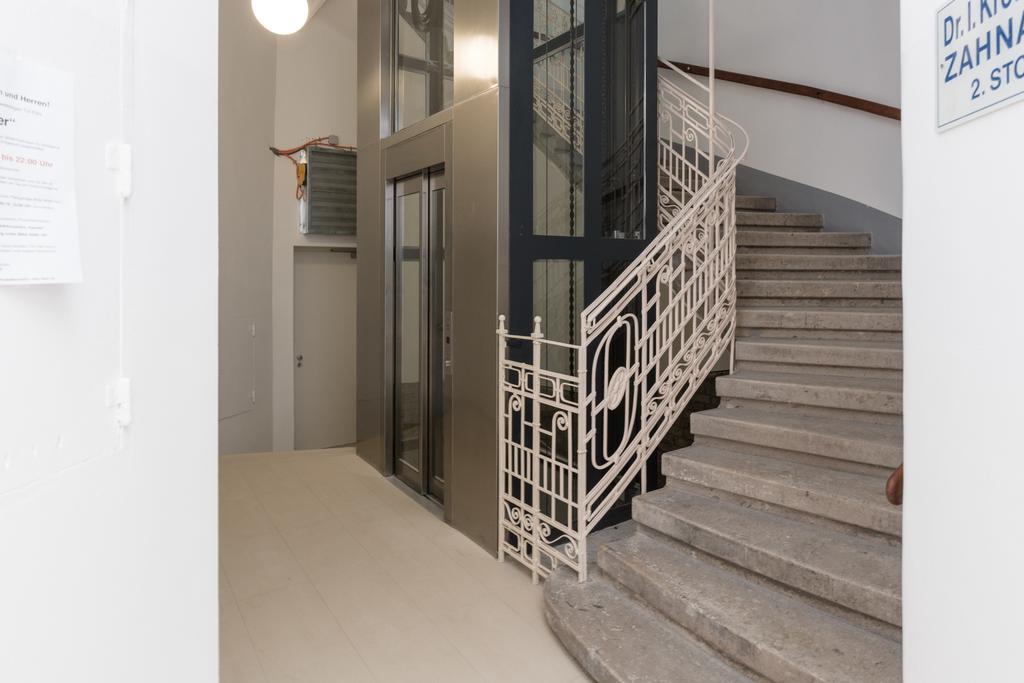Yourapartment Center